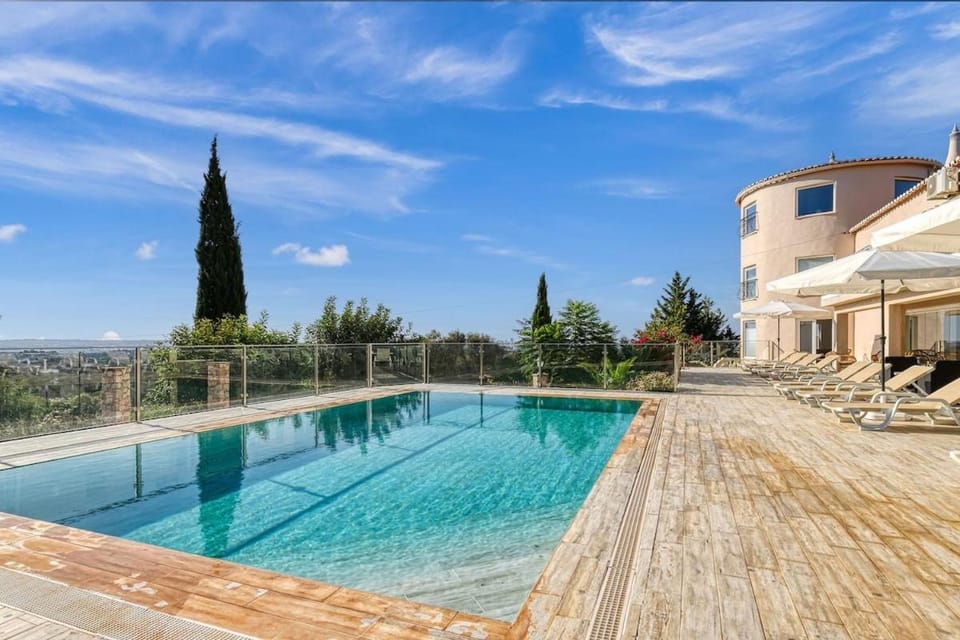 Property building, Pool view, Swimming pool, sunbed