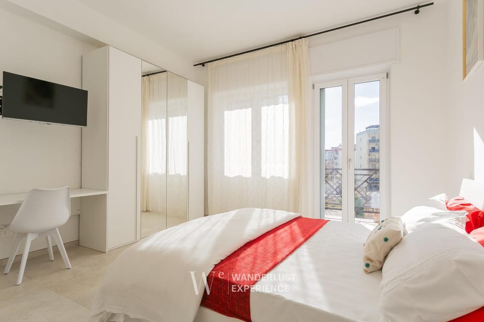 Bed, TV and multimedia, Photo of the whole room, Bedroom, air conditioner