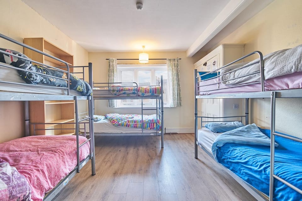 bunk bed