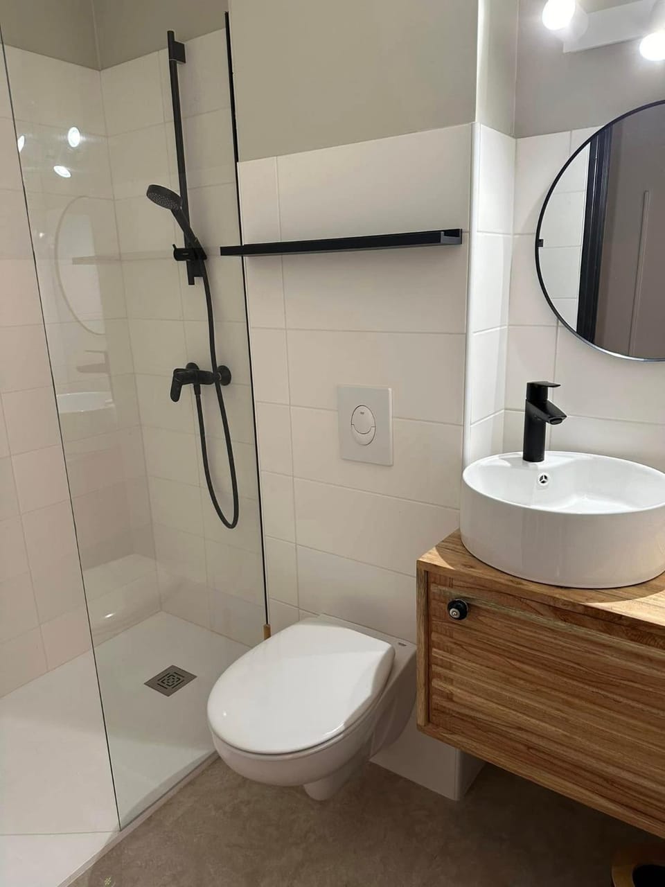 Shower, Toilet, Bathroom