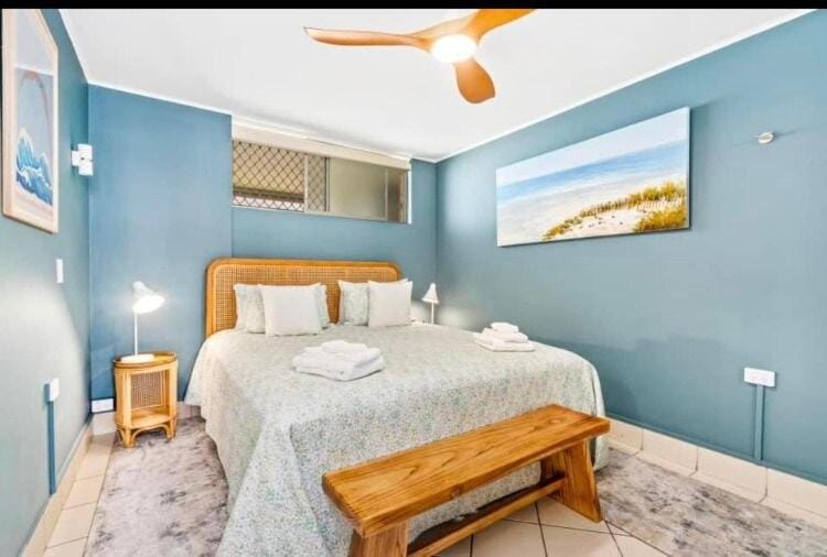 Blue Palms By The Beach Apartment in Gold Coast