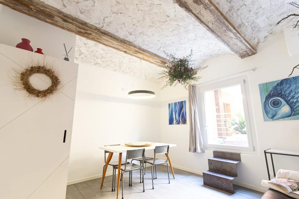 Francescana Corner - Rifugio minimal in centro Apartment in Modena