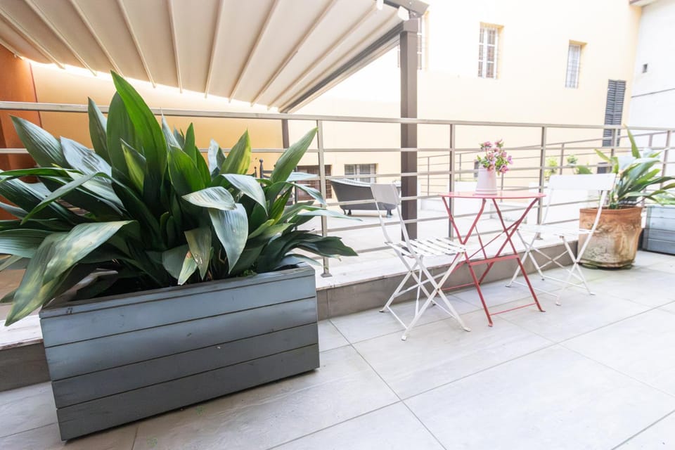 Accanto a Osteria Francescana - Terrazzo - Car Pass Apartment in Modena