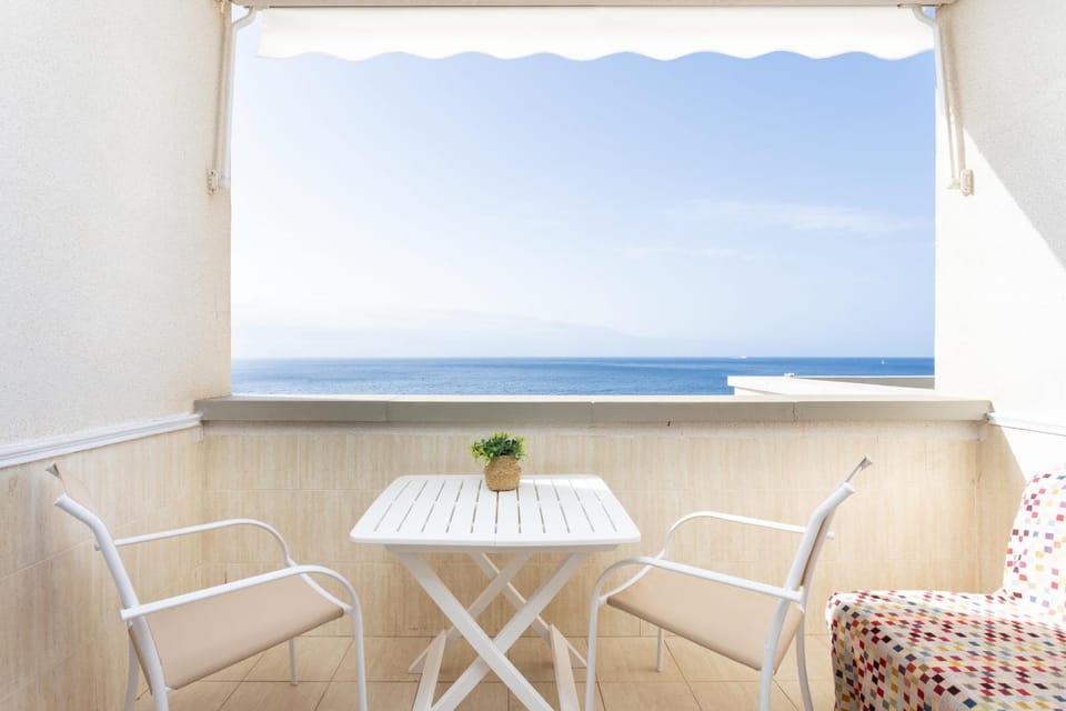 Home2Book Cozy Seaside Studio with Stunning Views Apartment in Canary Islands