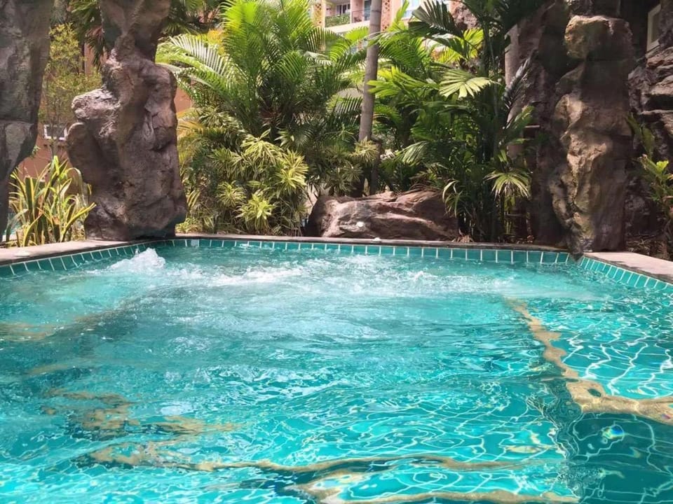 Atlantis Condo Resort pattaya by LJ Apartment in Pattaya City