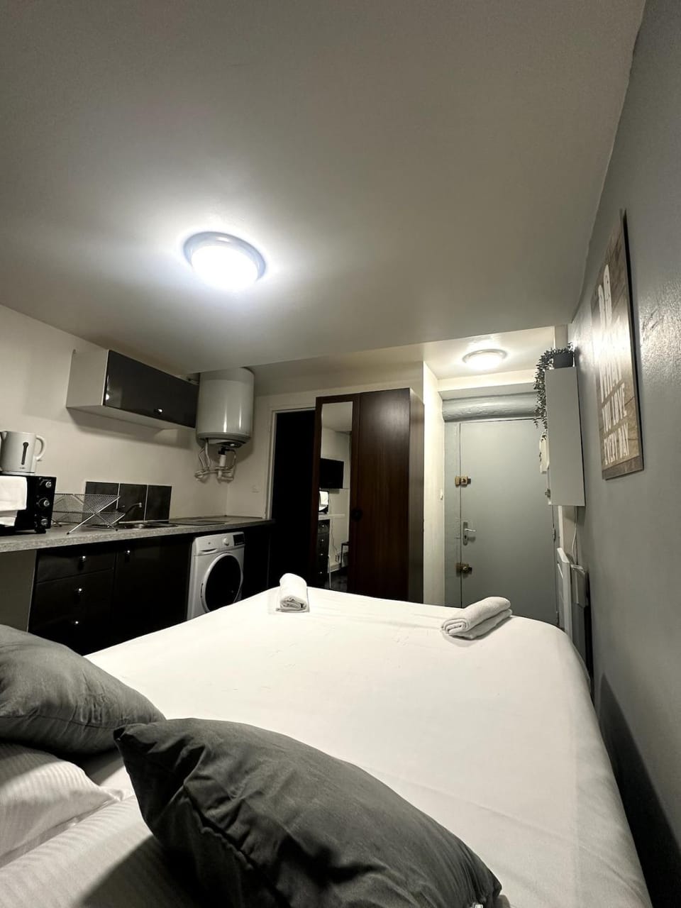 La Clé Studio Proche Port - Gare - Wifi Apartment in Toulon