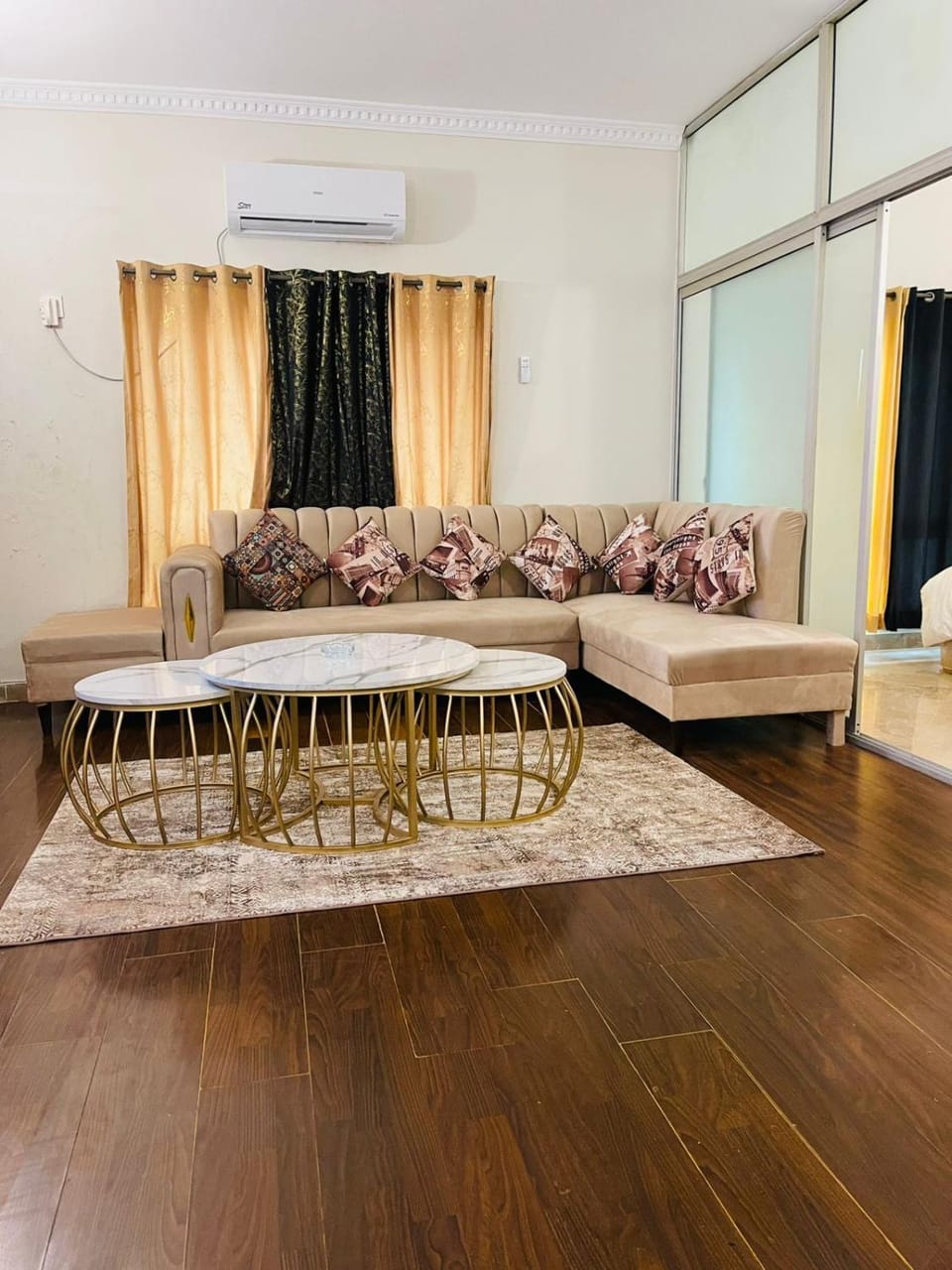 F-10 stylish studio apartment 1 bed dd tv lounge kitchen furnished Apartment in Islamabad Capital Territory
