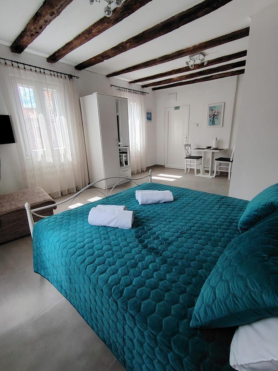 Living room, Dining area, Bedroom, wardrobe