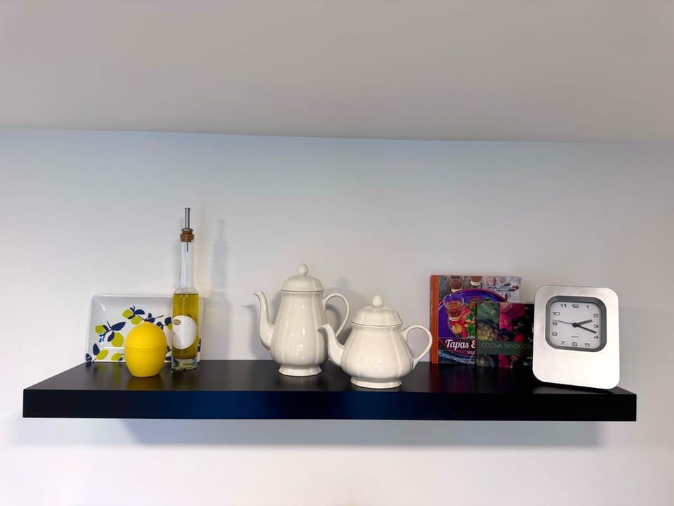 Coffee/tea facilities, Kitchen or kitchenette, Food and drinks, Drinks