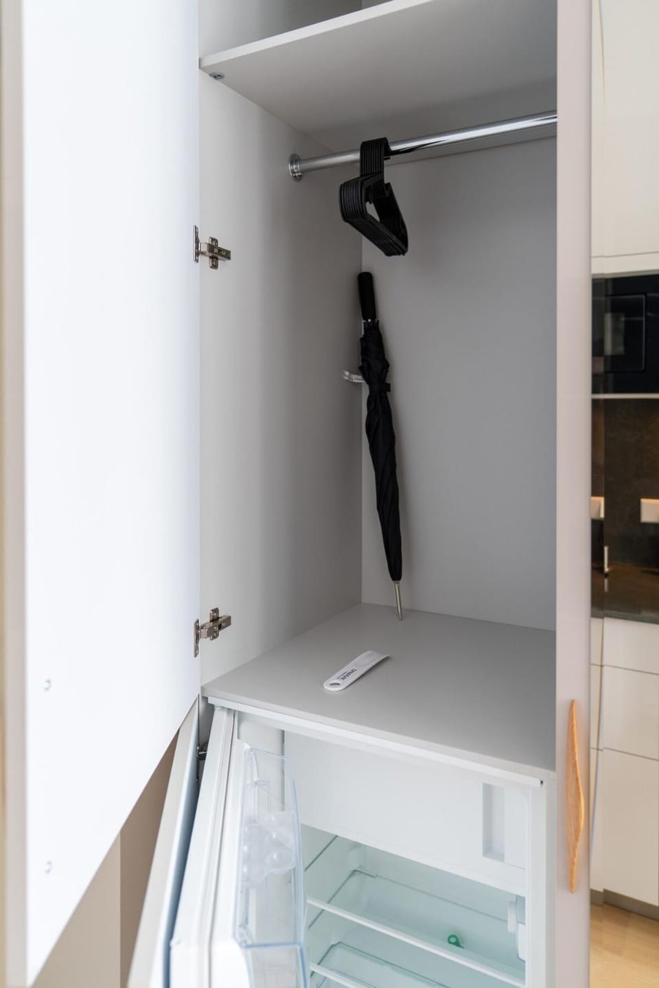 Compact studio apartment - 5 min from Bus Station Apartment in Riga