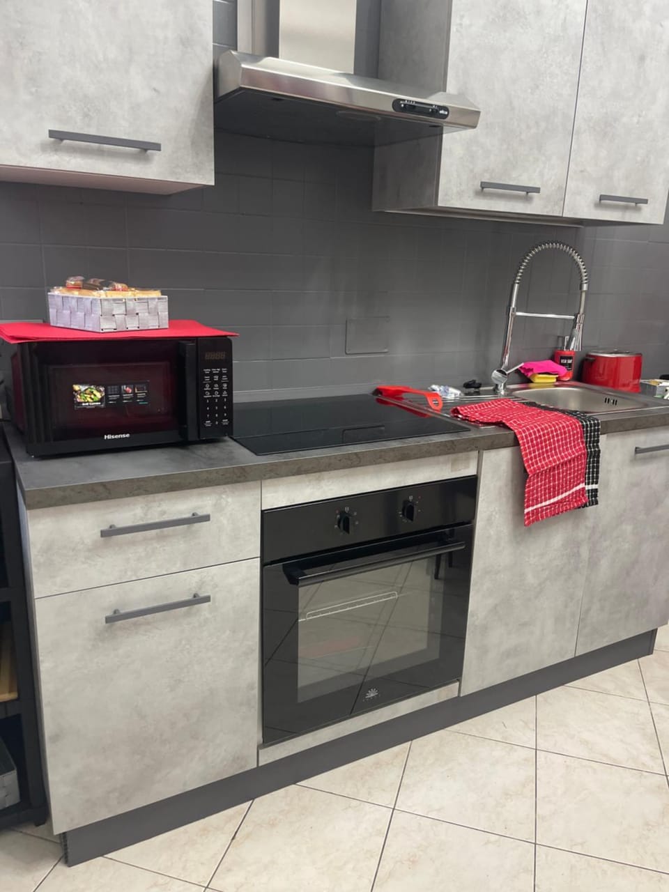 Kitchen or kitchenette