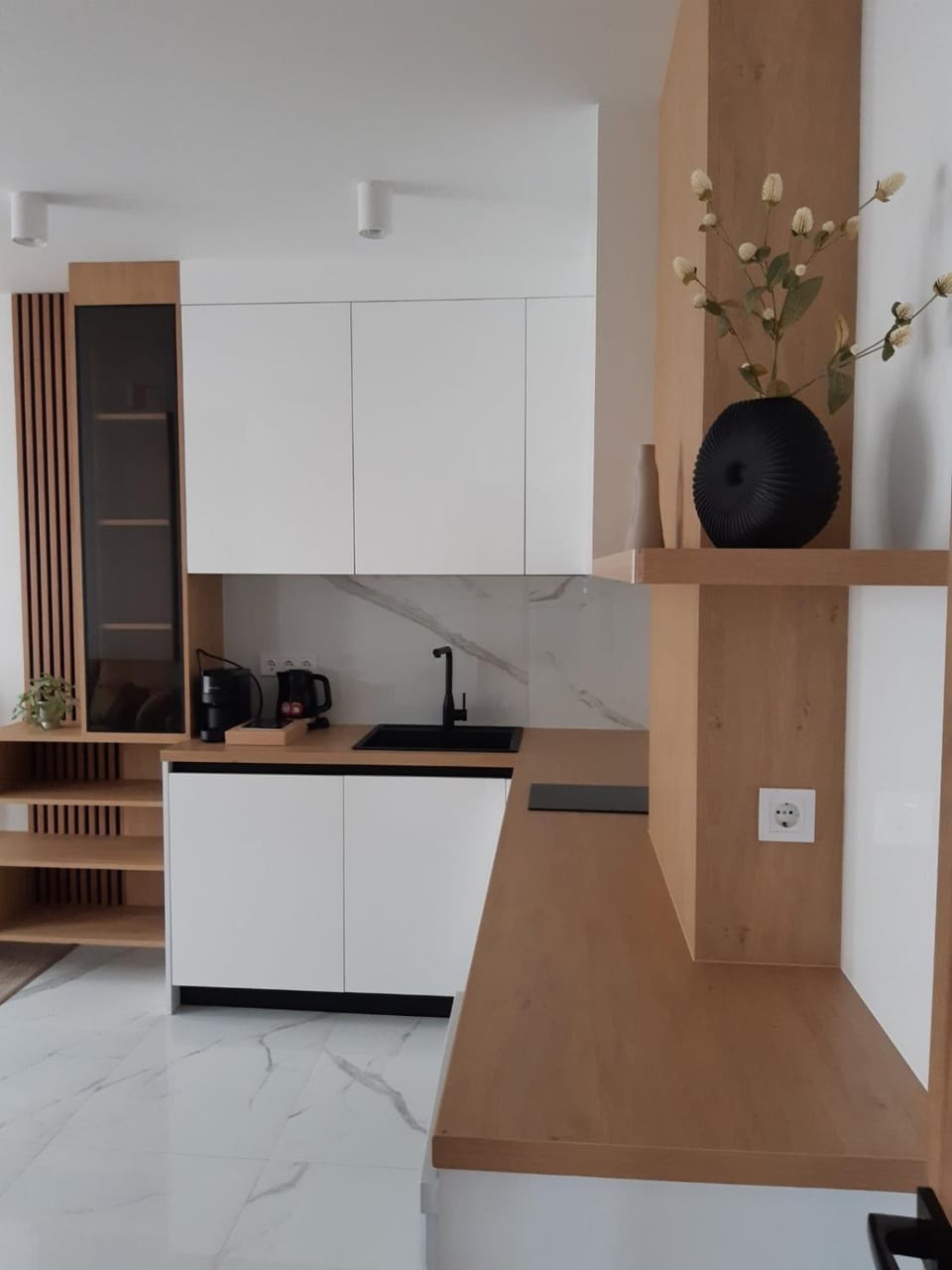 Kitchen or kitchenette, stove