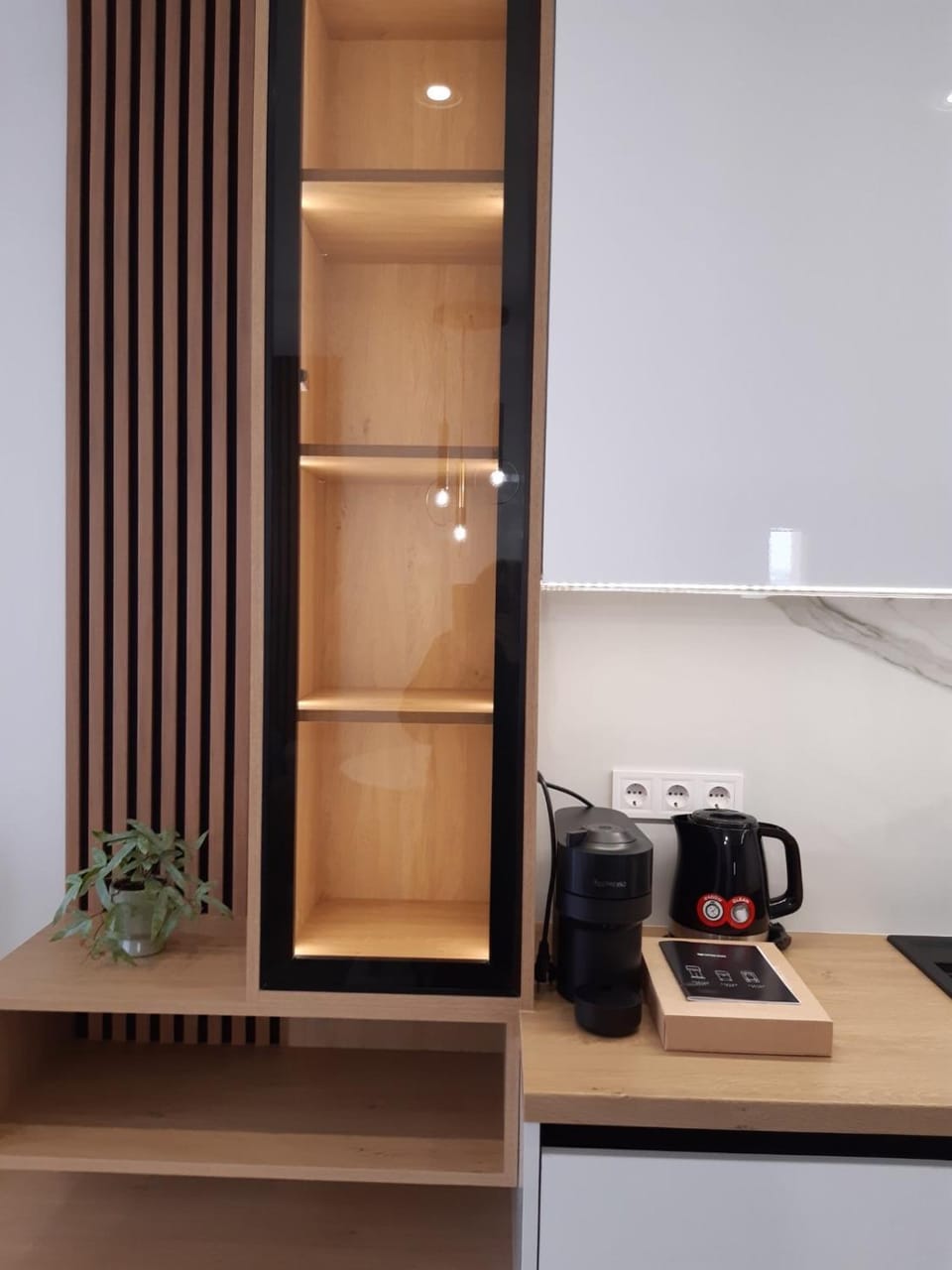 Coffee/tea facilities