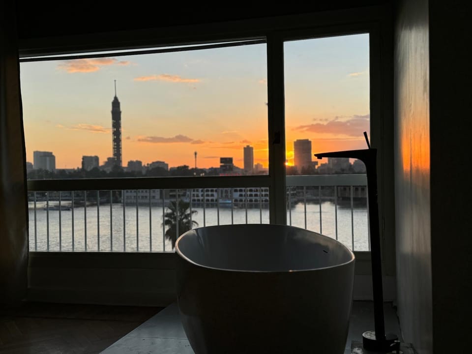 Nile View Luxury Apartment Apartment in Cairo