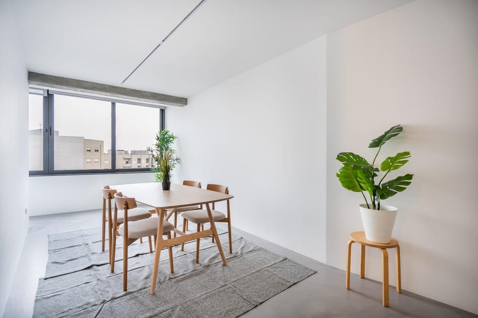 Seating area, Dining area