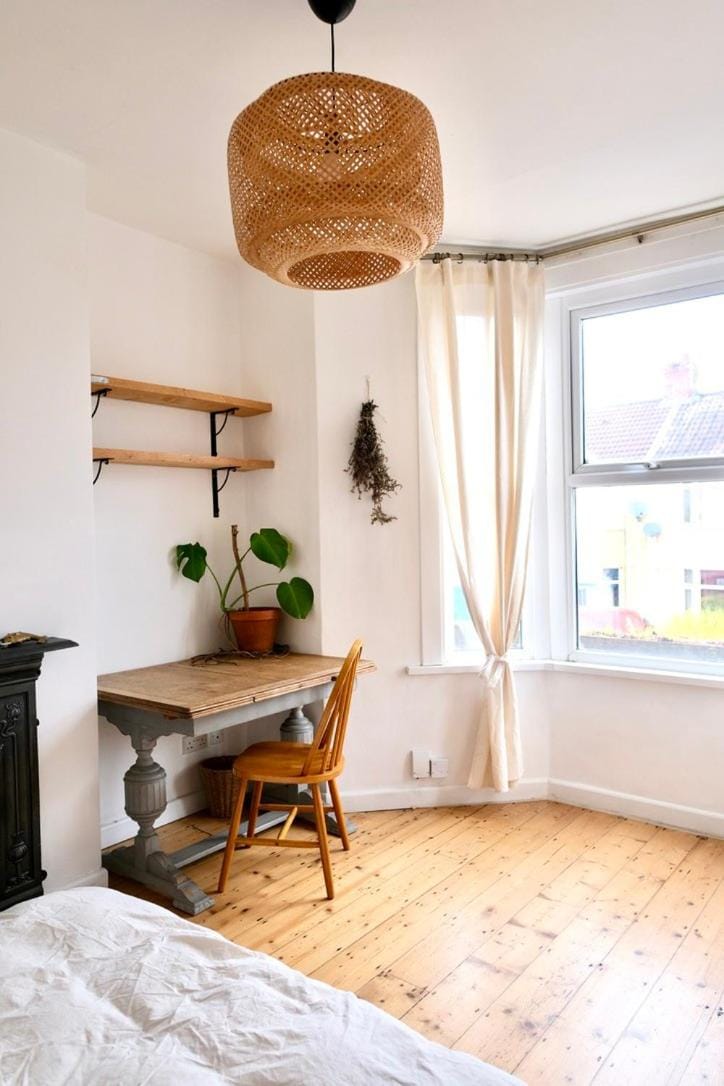 Peaceful 3 Double Bed House By Park House in Bristol