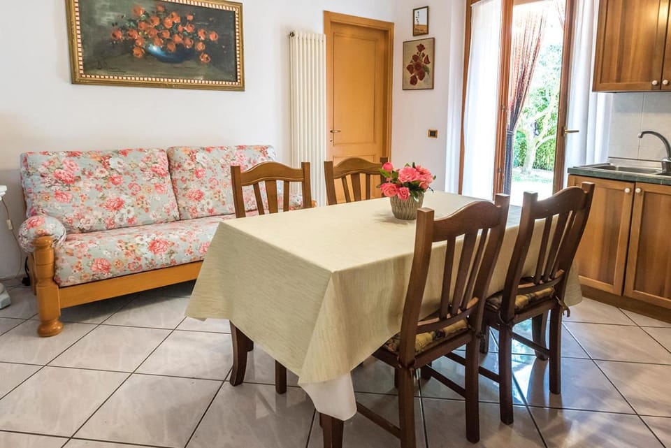 S297 - Sirolo, villetta pentalocale con giardino Apartment in Marche