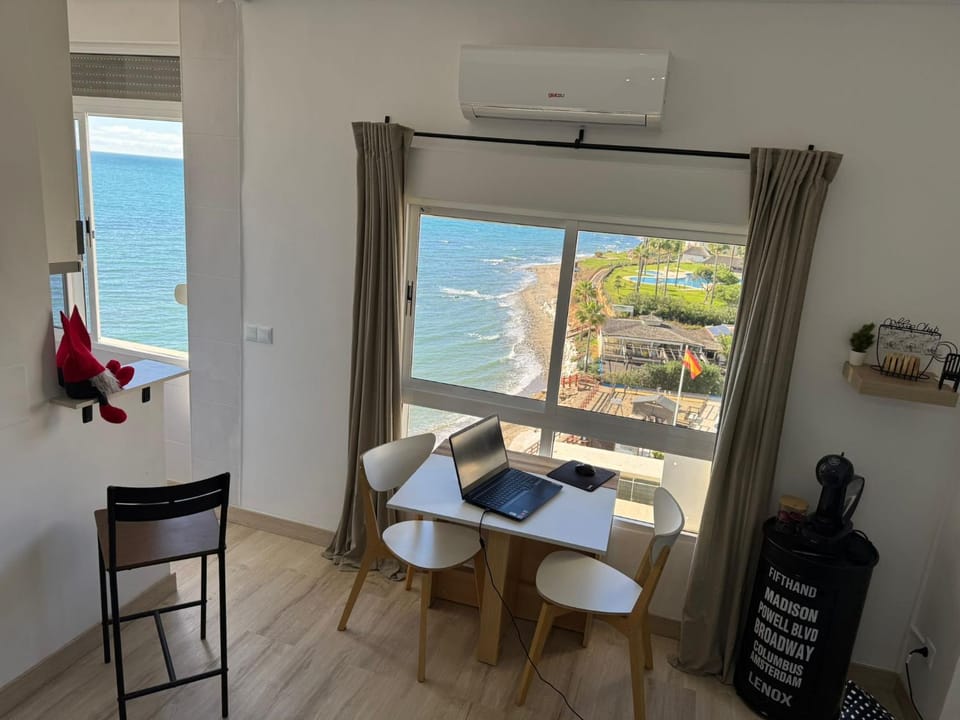 View (from property/room), Living room, Seating area, Dining area, Beach, Sea view, internet