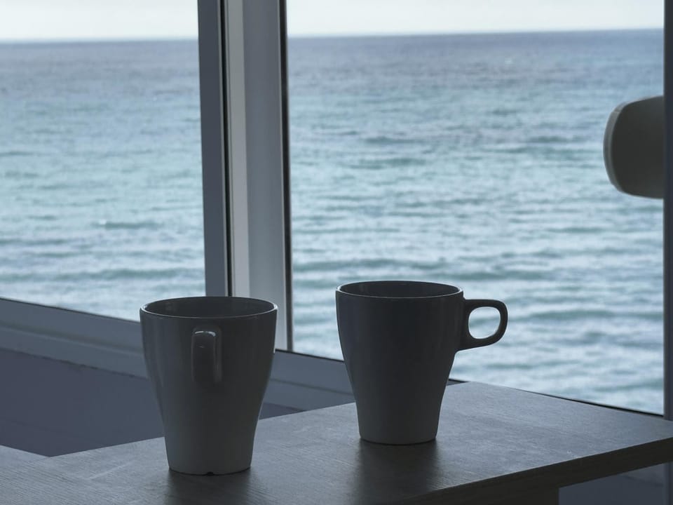 Natural landscape, Coffee/tea facilities, Kitchen or kitchenette, Sea view, internet