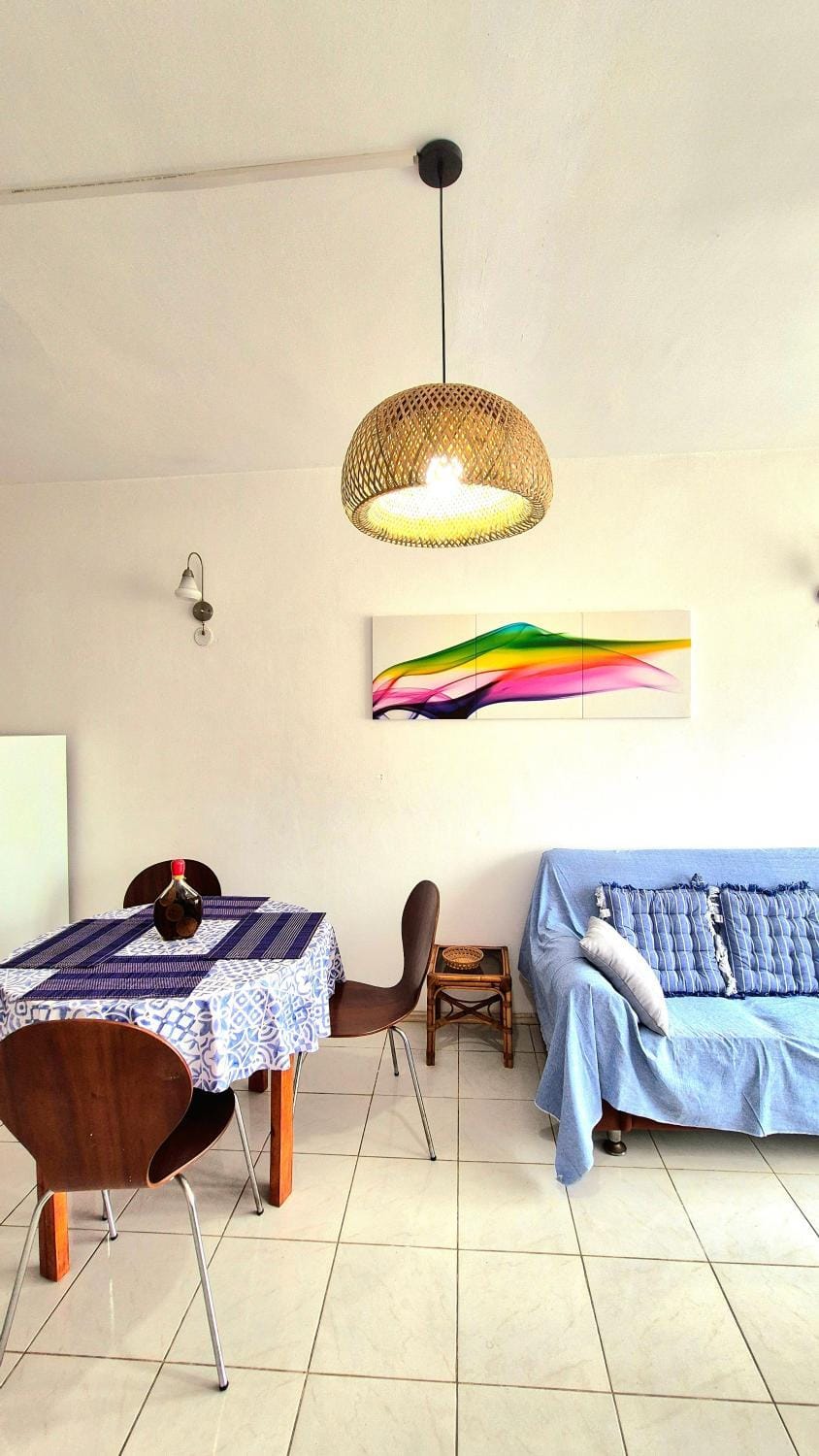 Living room, Photo of the whole room, Dining area