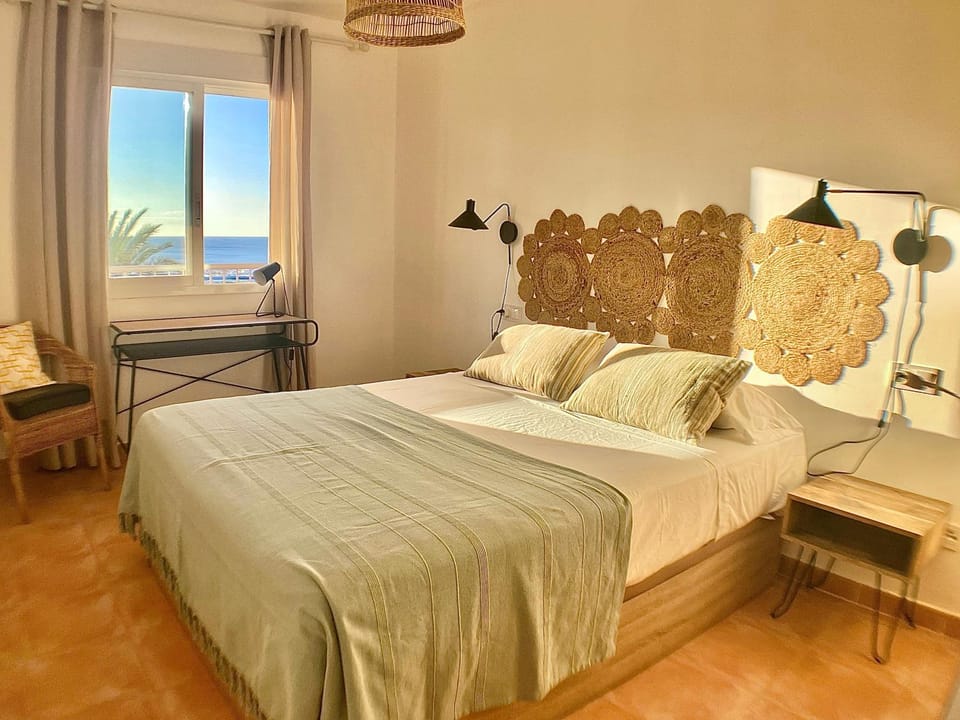 Seating area, Bedroom, Sea view