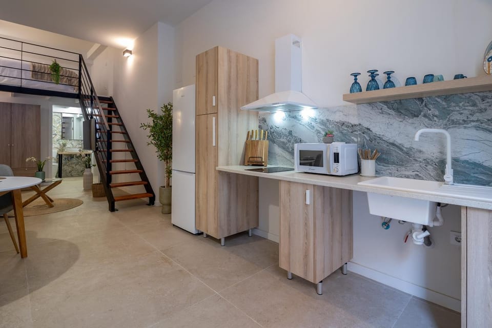 Kitchen or kitchenette, stove