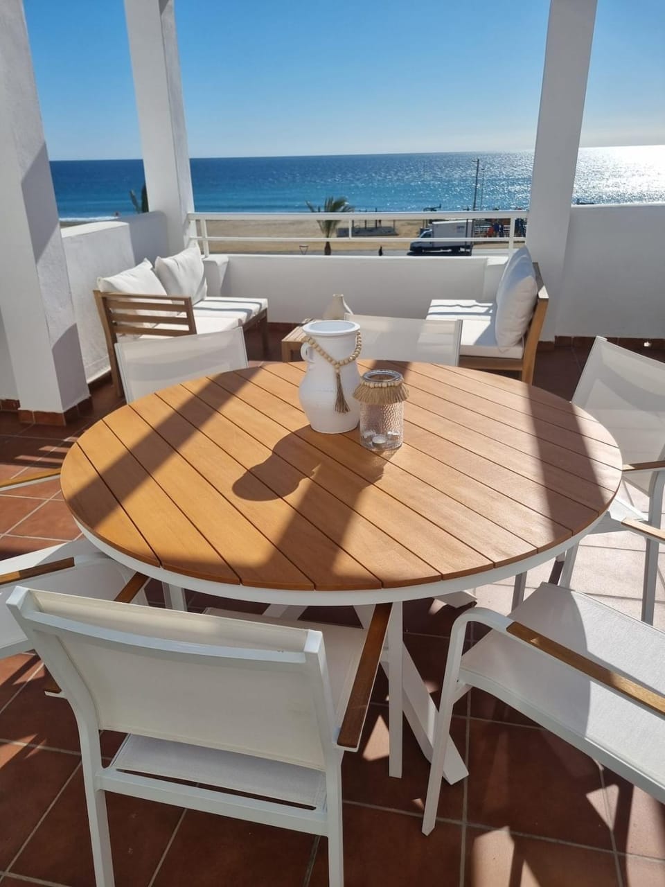 Day, View (from property/room), Living room, Dining area, Beach, Sea view