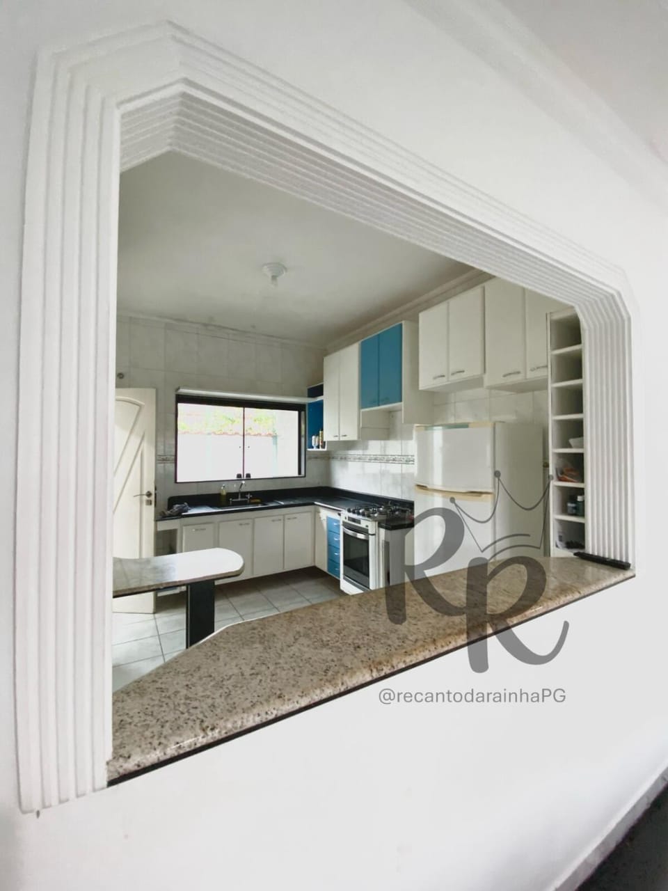 Casa com piscina a 3 minutos do mar House in State of São Paulo