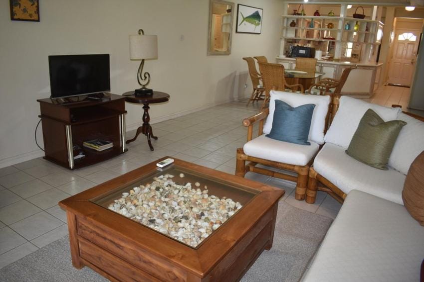 Marina View Villa in Caribbean