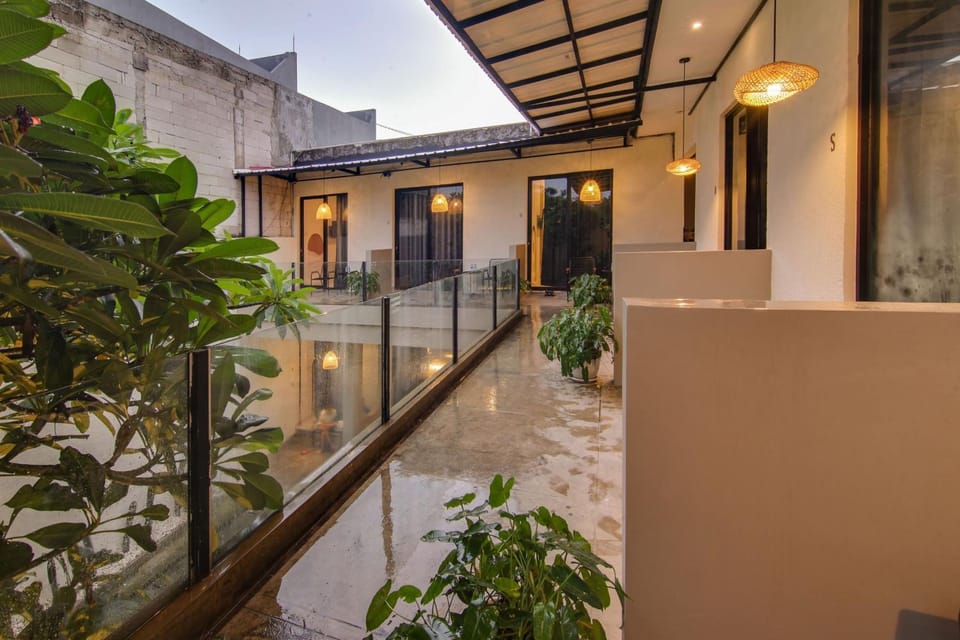 Property building, Balcony/Terrace