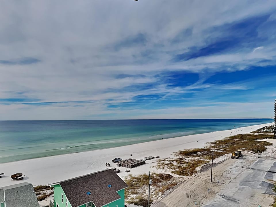 Regency Towers PCB #803 Apartment in Lower Grand Lagoon