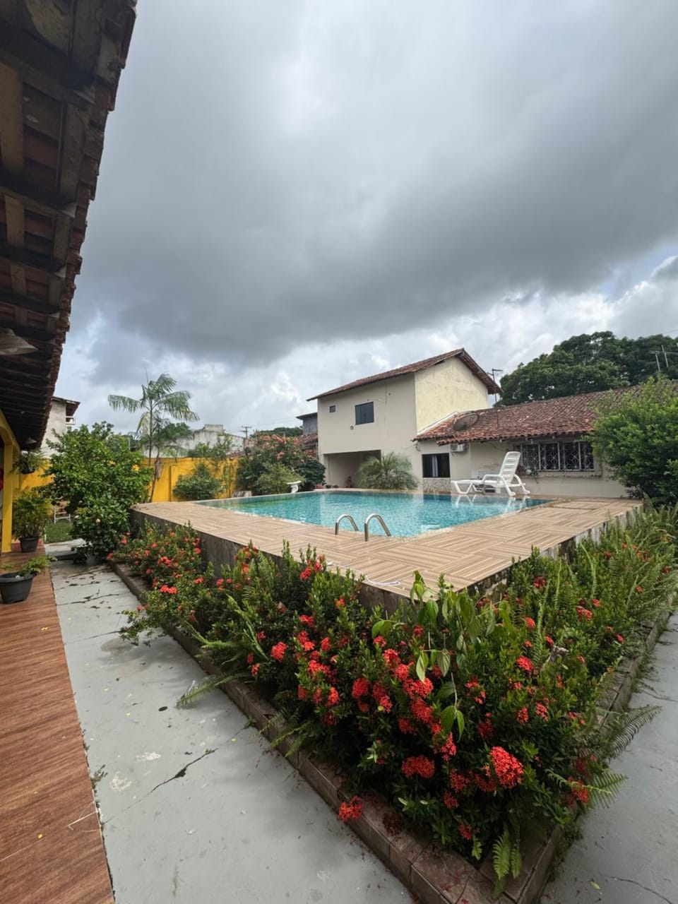 Garden, Swimming pool