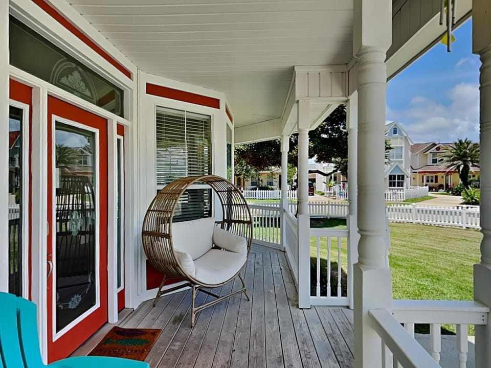Corner Castle House in Destin