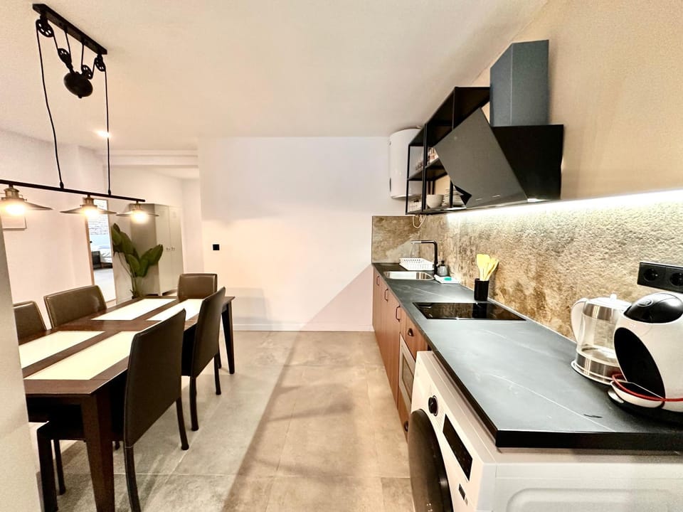 Turia Gardens & Science & Center Apartment in Valencia
