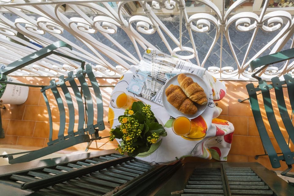 Balcony/Terrace, Breakfast