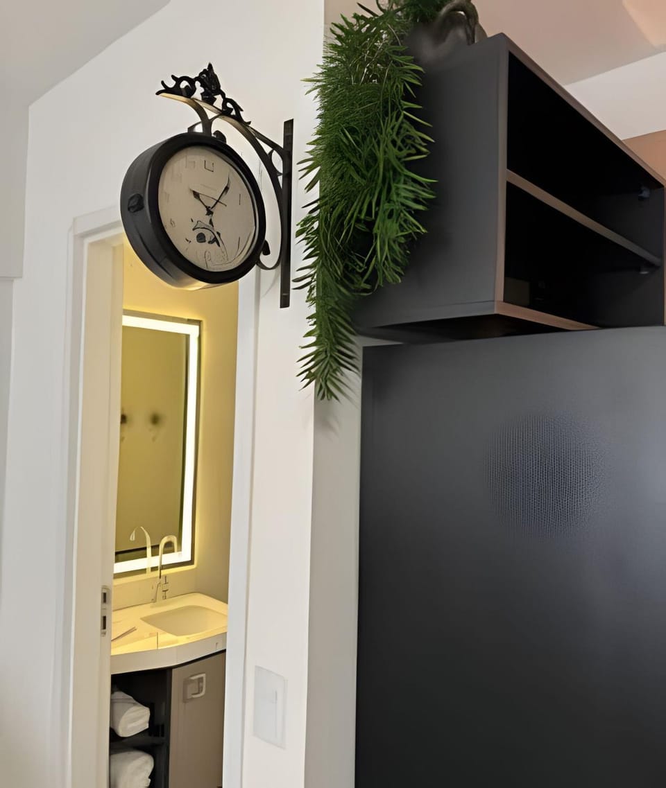 Studio Concept Avenida das Esmeraldas Apartment in State of São Paulo