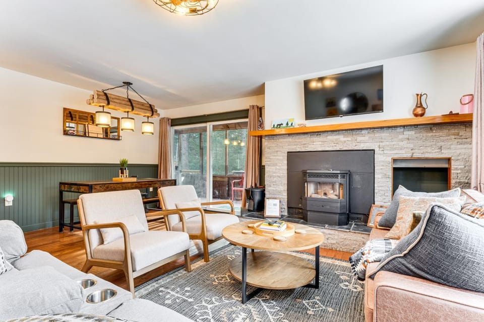 Forested Retreat w/ Sauna: 5 Mi to Schroon Lake House in Adirondack Mountains