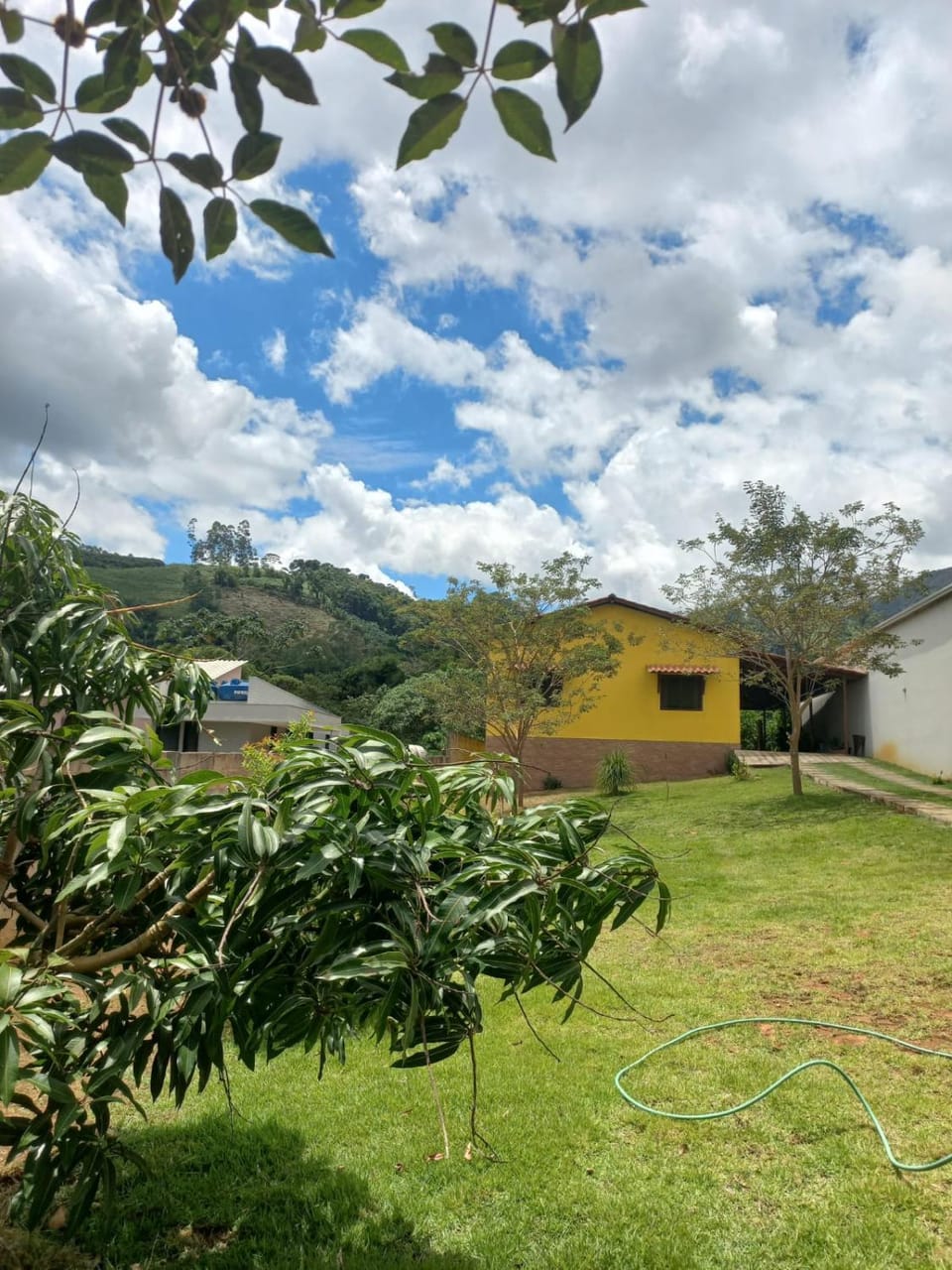 Cantinho do Ipê Alto Caparaó MG House in State of Espírito Santo, Brazil
