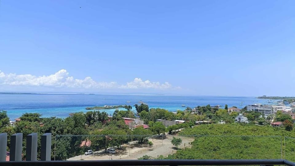 Lapu-Lapu Condo Tambuli Seaside Living Apartment in Lapu-Lapu City
