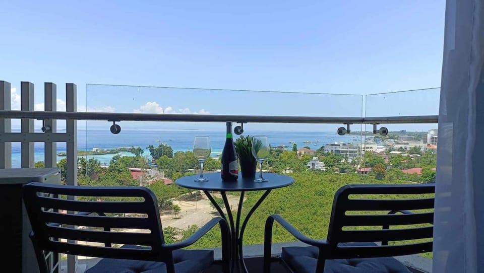 Lapu-Lapu Condo Tambuli Seaside Living Apartment in Lapu-Lapu City