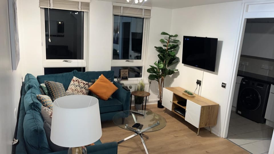 Apartment facing Covent Garden station Apartment in City of Westminster