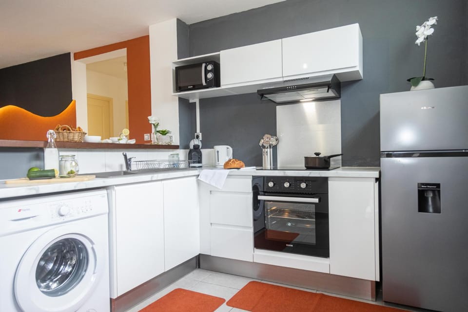 oven, stove, toaster, washing machine