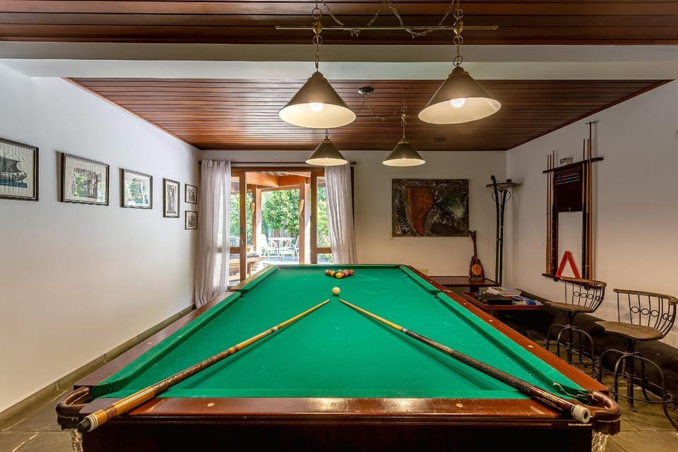 Natureza, Conforto e Piscina | Até 15 hóspedes House in São Sebastião