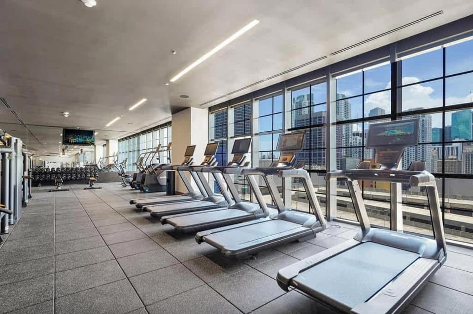 Stylish Studio -Amenities & Pool Apartment in Miami