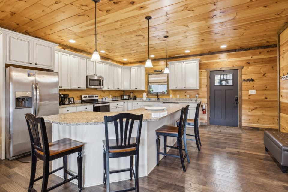 Eden Of The Smokies cabin Cabin in Sevier County
