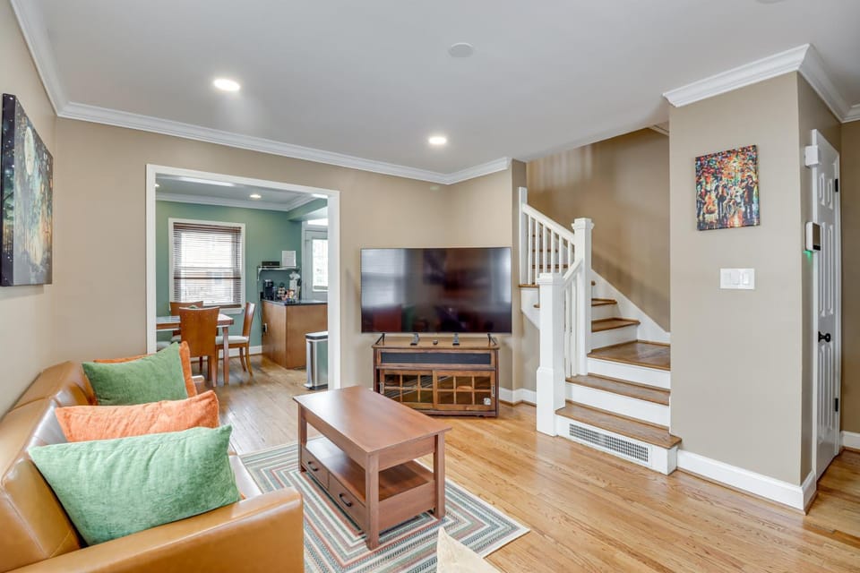 2 Mi to The Fields At RFK Campus: DC Getaway House in District of Columbia