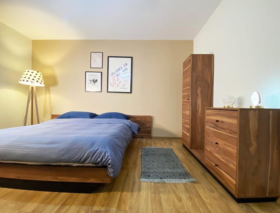 Bed, Bedroom, wardrobe