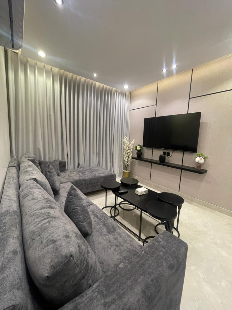 شقة فاخره غرفة وصاله الفلاح Apartment in Riyadh