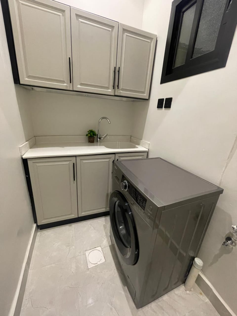 شقة فاخره غرفة وصاله الفلاح Apartment in Riyadh