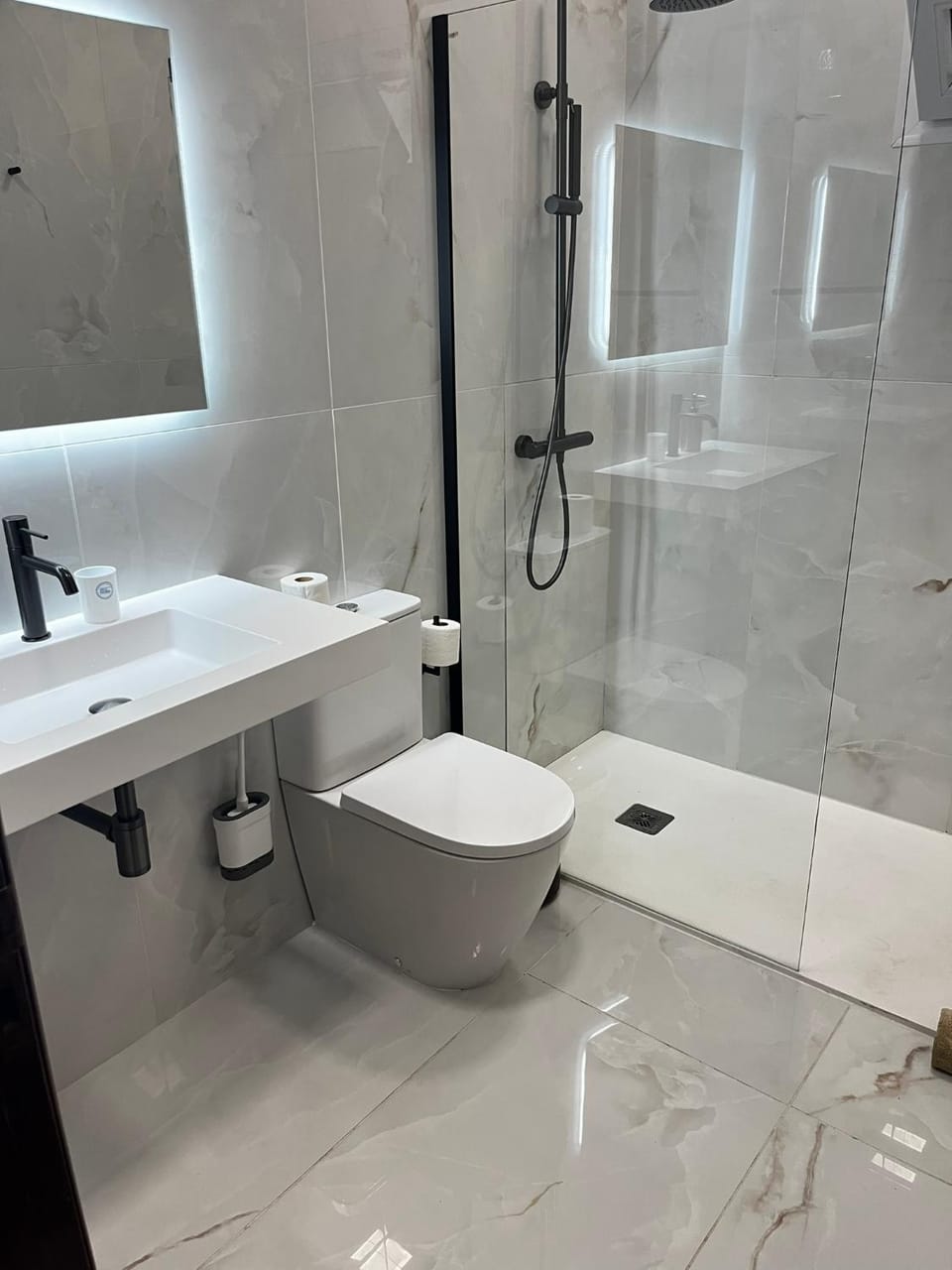 Bathroom, Bedroom